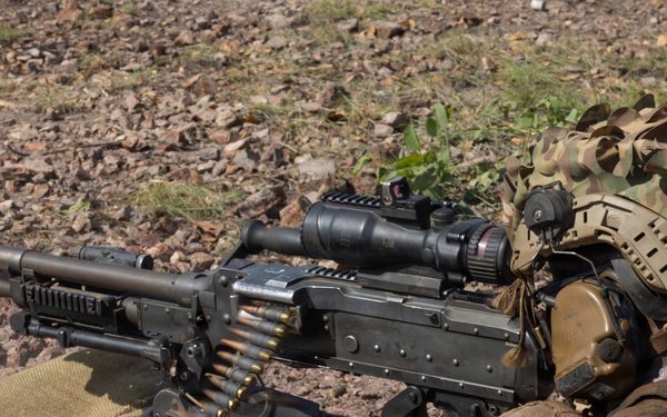 Predator’s Walk 26: US MRF-D Marines with B Co. conduct squad attack drills
