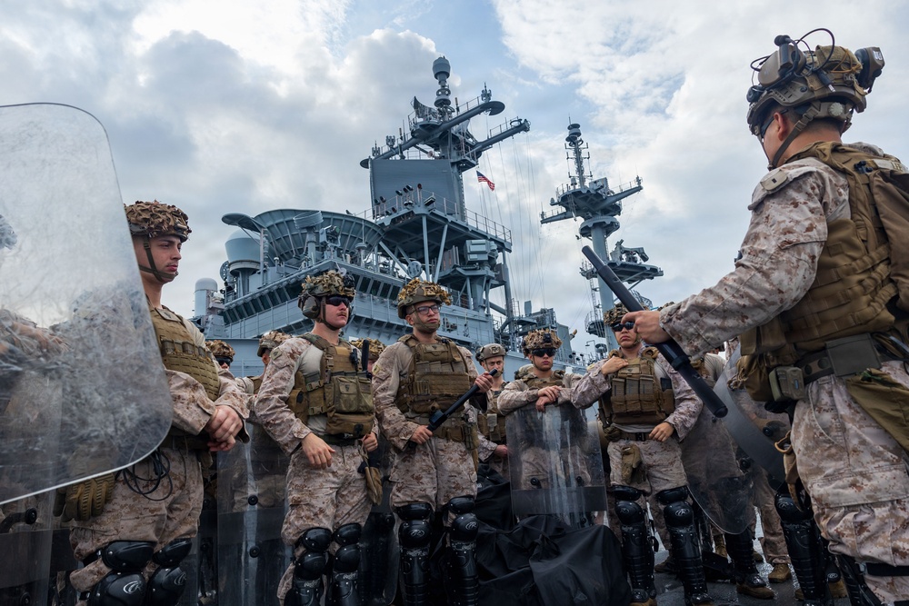 11th MEU Marines, Sailors Conduct Non-Lethal Weapons Training Aboard USS Boxer
