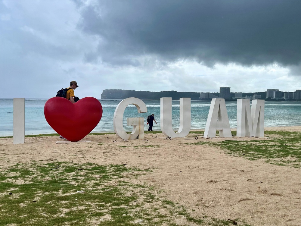 George Washington Sailors Participate in Guam Beach Cleanup