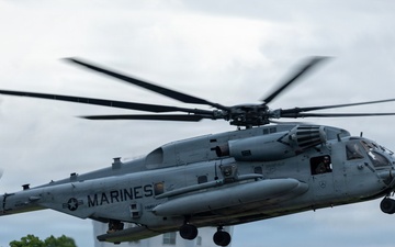 HMH-361 arrives at JGSDF Camp Metabaru