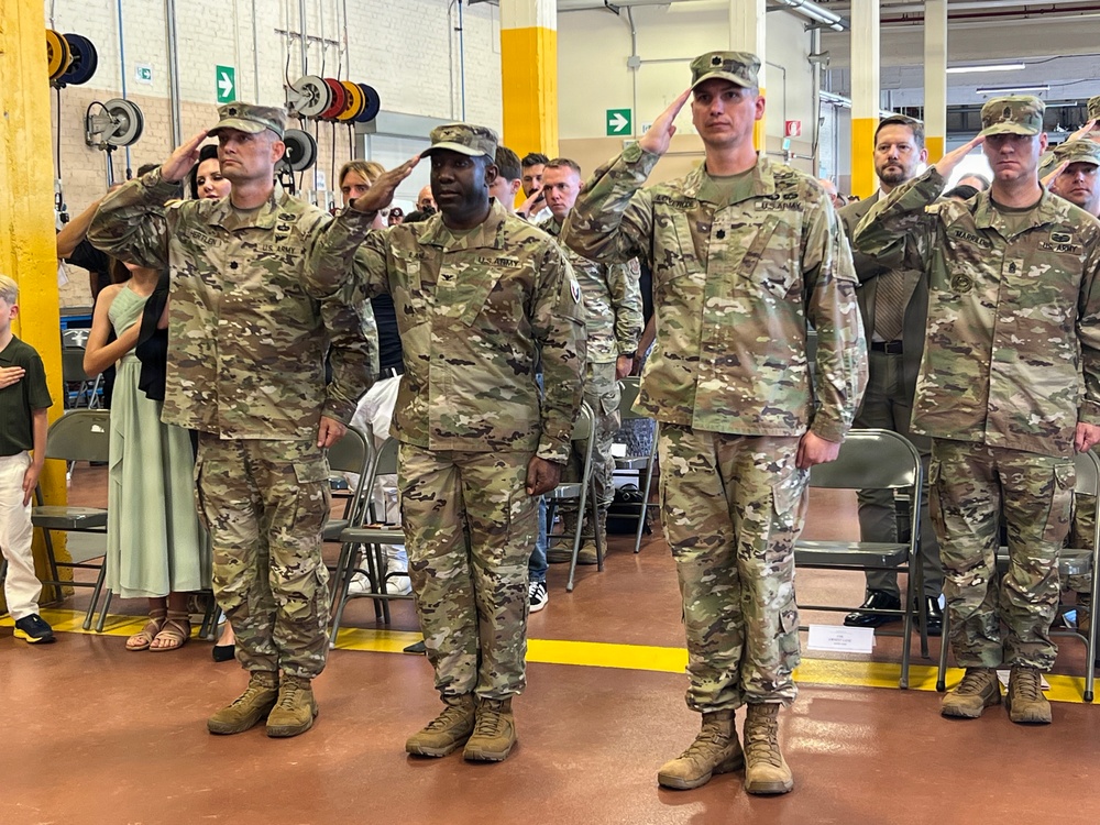 Camp Darby welcomes new 405th leadership