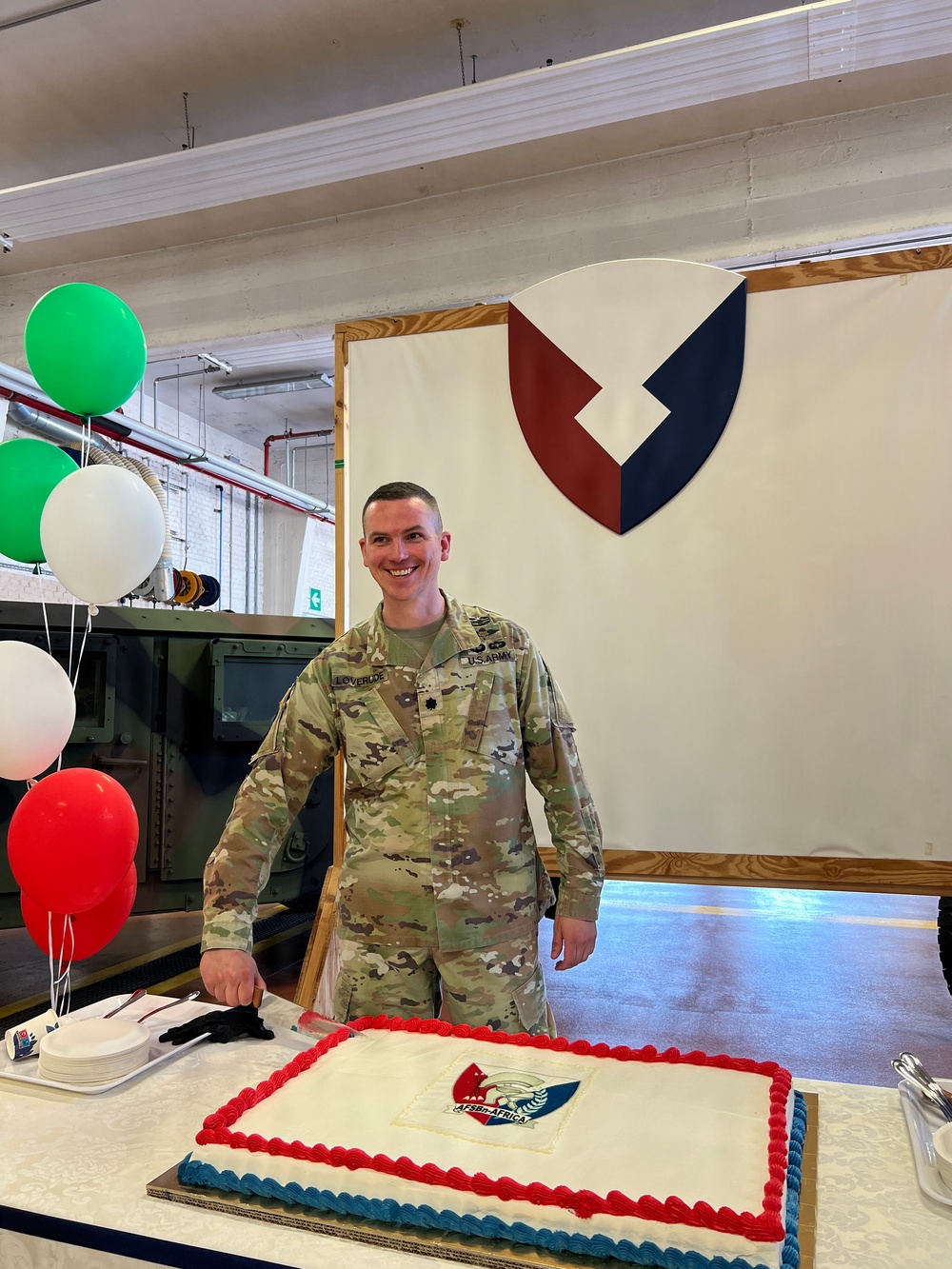 Camp Darby welcomes new 405th leadership