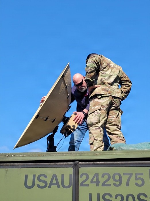CECOM ILSC STR receives SCOUT training and passes it on to Soldiers