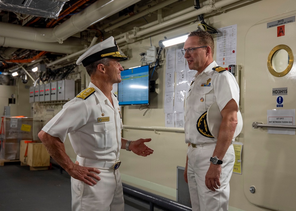 Vice Adm. Doug Perry, commander, U.S. 2nd Fleet, speaks to a Dutch Sailor