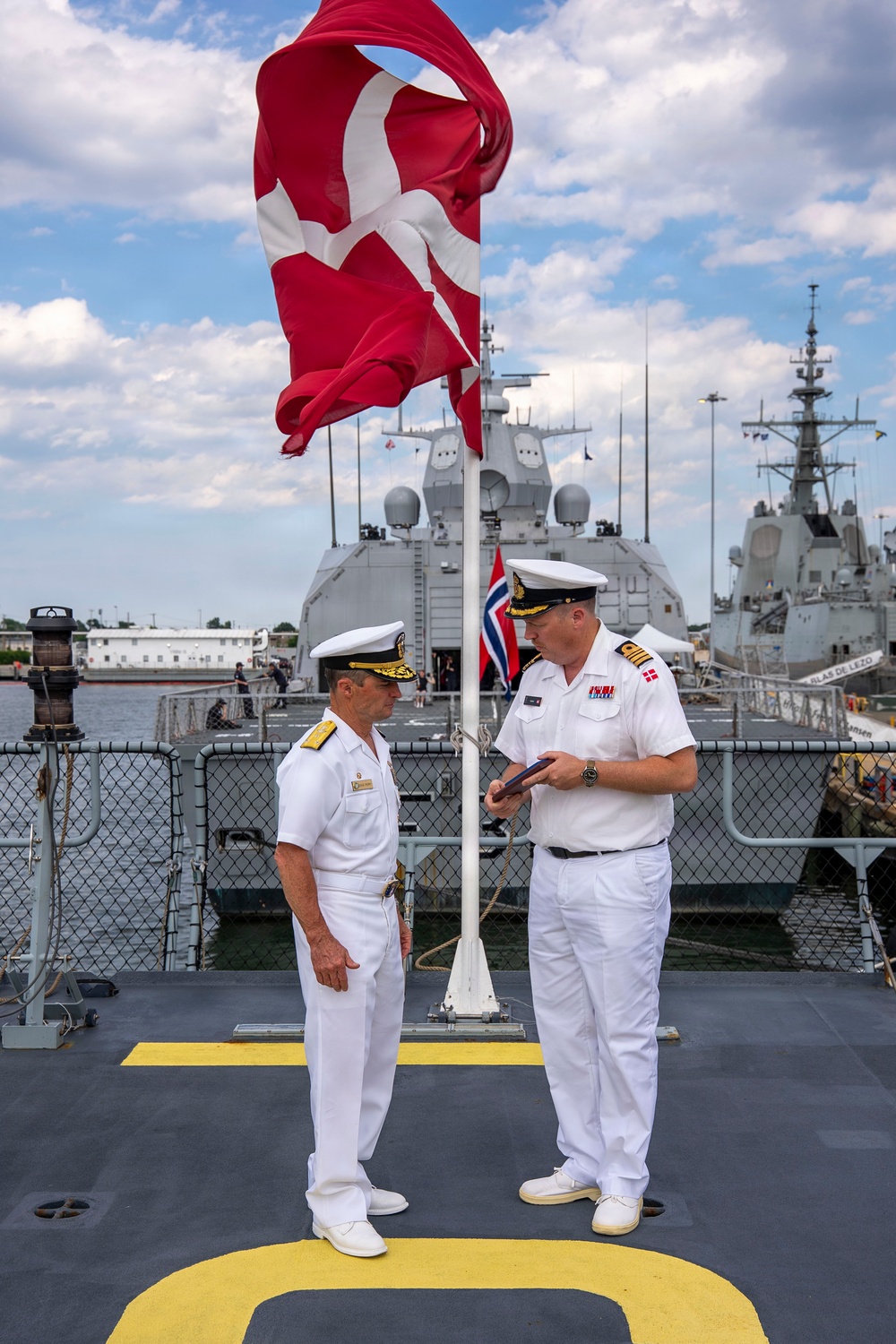 Vice Adm. Doug Perry, Commander, U.S. 2nd Fleet, Speaks to the Commanding Officer of the Royal Danish Navy Frigate HDMS Iver Huitfeldt