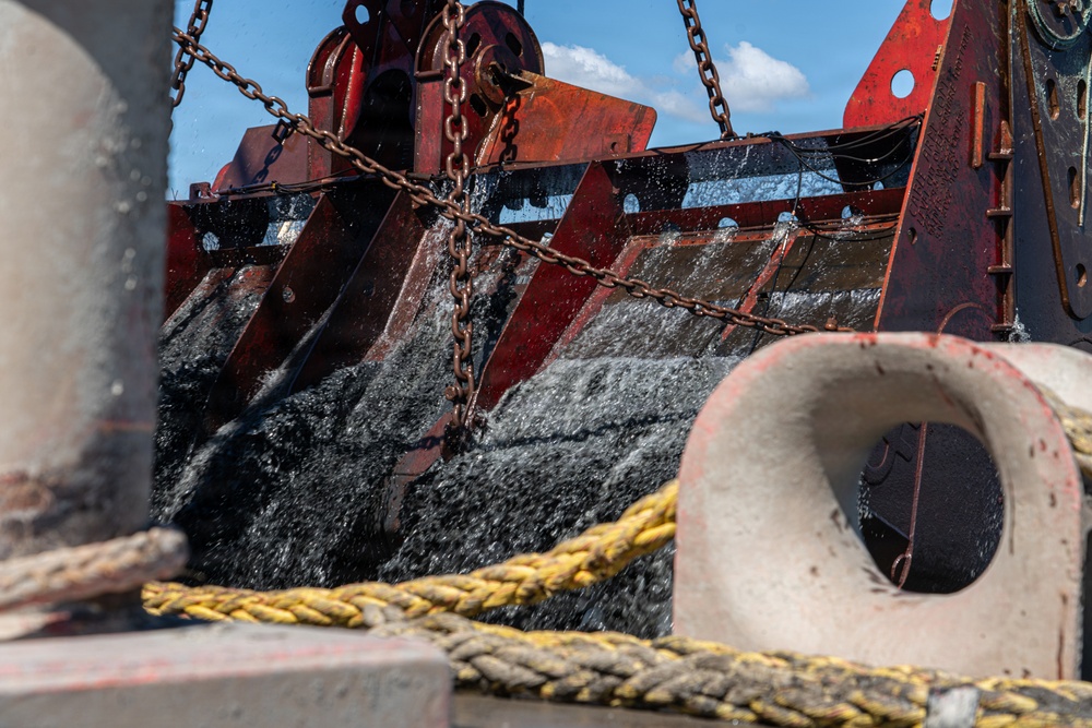 DB Avalon Maintains Critical Navigation Channels While Prioritizing Safety and Operational Excellence for U.S. Army Corps of Engineers Baltimore District and Maryland Port Administration