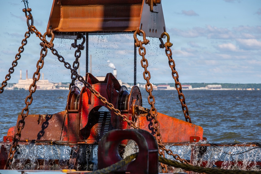 DB Avalon Maintains Critical Navigation Channels While Prioritizing Safety and Operational Excellence for U.S. Army Corps of Engineers Baltimore District and Maryland Port Administration