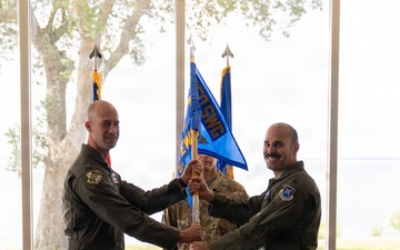 87 EWS welcomes new commander