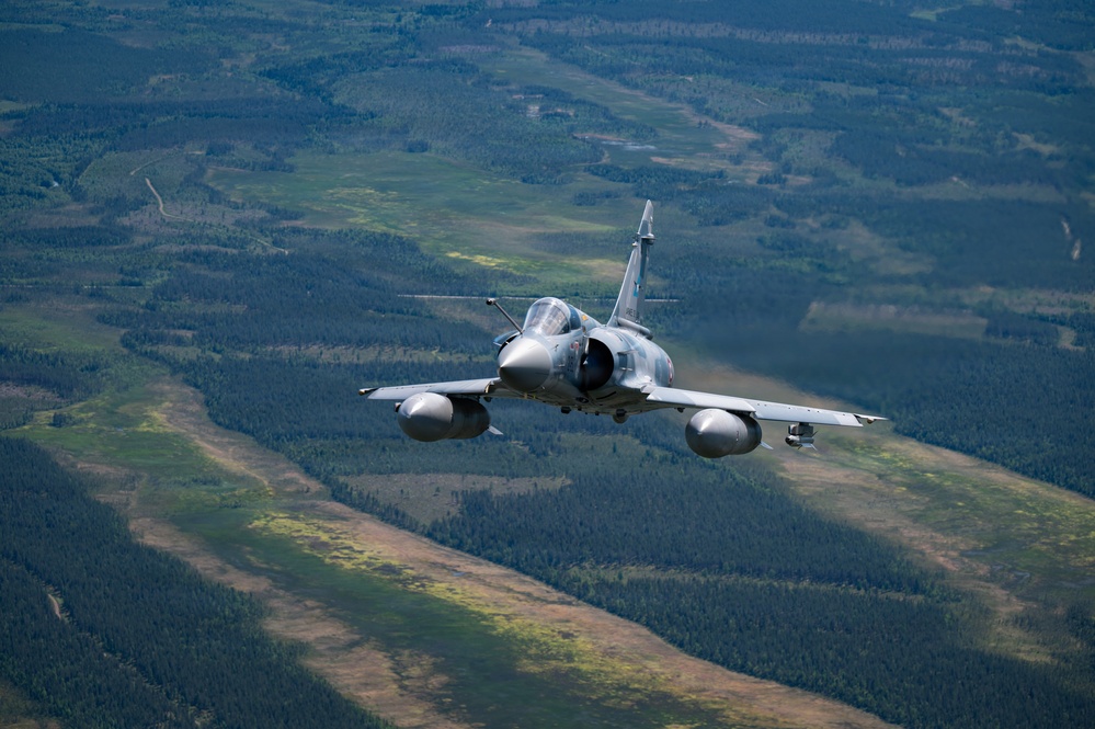 Kentcuky Airmen provide tactical airlift for RAFL26 formation flight
