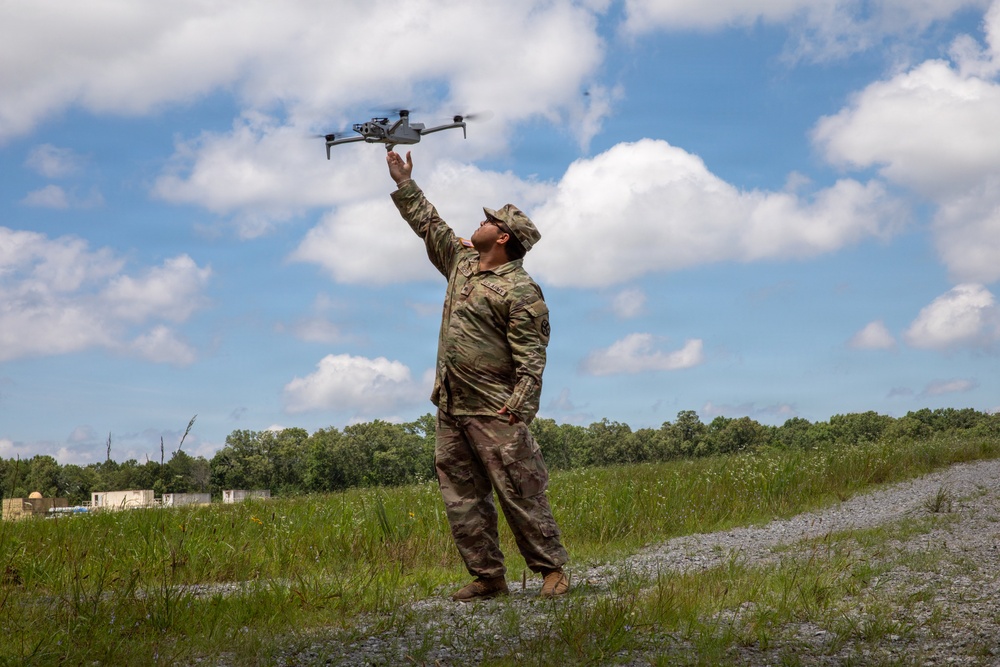 Tennessee Army National Guard Soldiers Train on the RQ-28A Drone