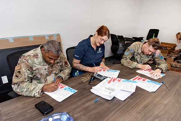 STARCOM spouses, volunteers support deployed service member families