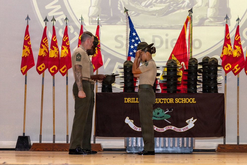 DI School Class 3-26 Graduation ceremony