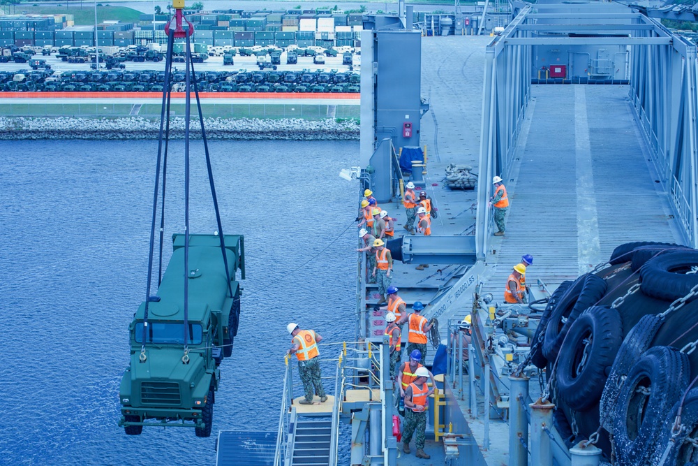 260526-N-NO741-1004