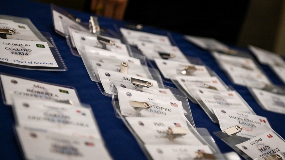 IADC Class 65 Attends Panama Alumni Meeting and Hall of Honor Ceremony