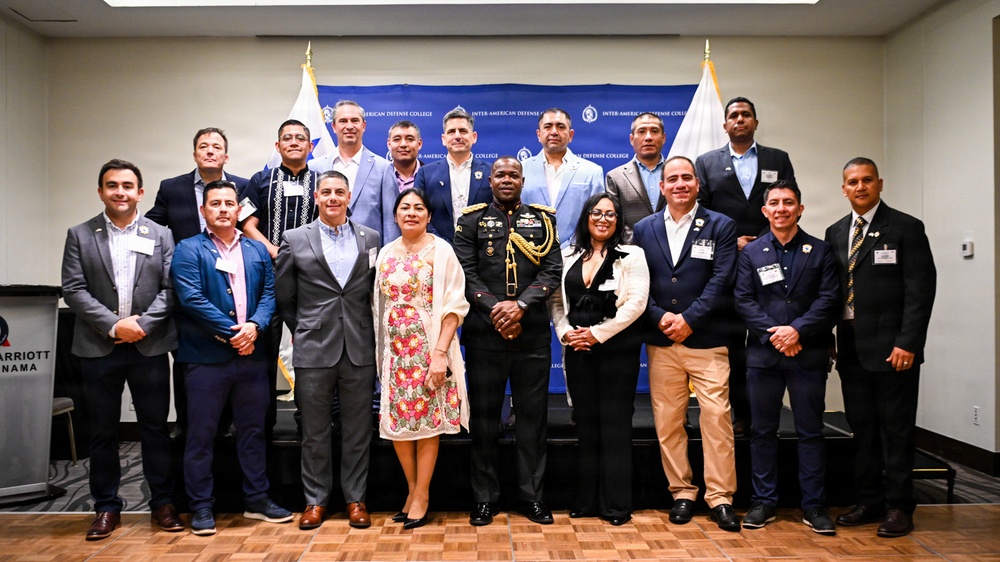 IADC Class 65 Attends Panama Alumni Meeting and Hall of Honor Ceremony