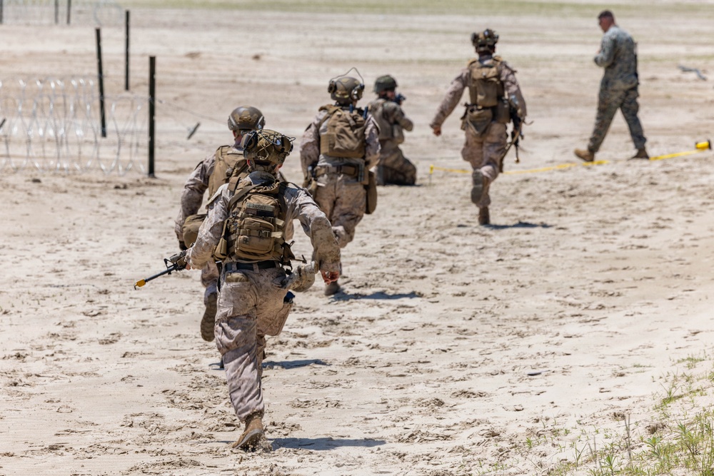 FLEETEX 250 | Multinational assault breach training