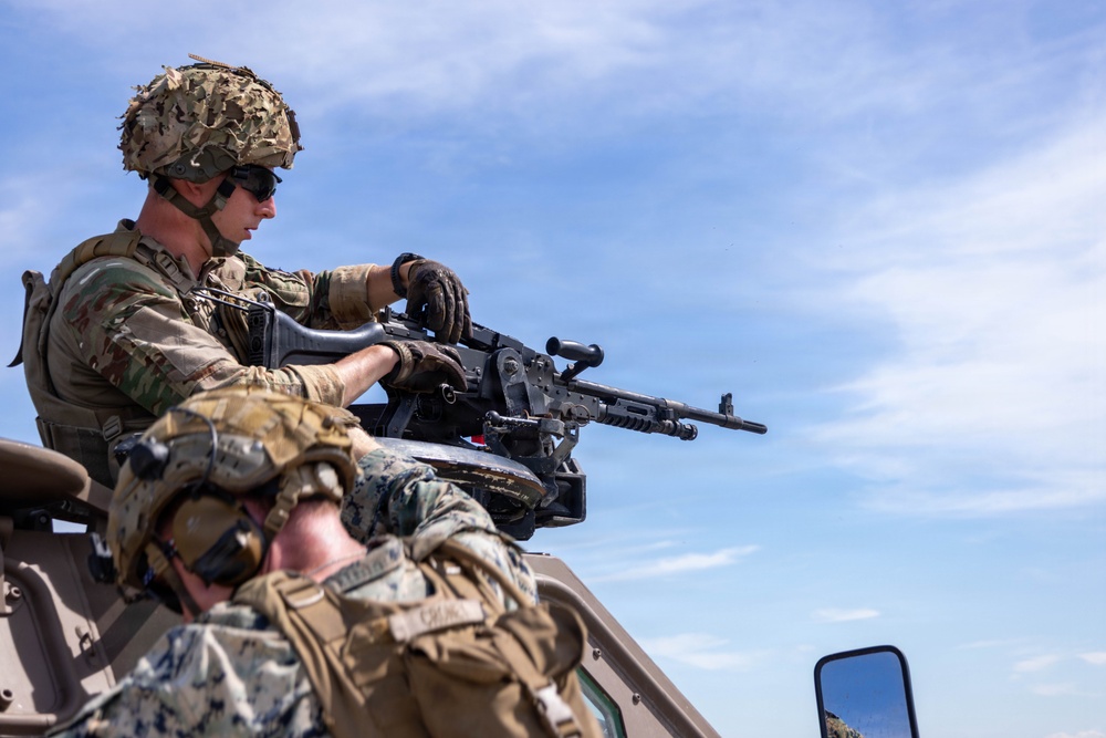 FLEETEX 250 | US, Spanish, and French Marines conduct a machine gun range