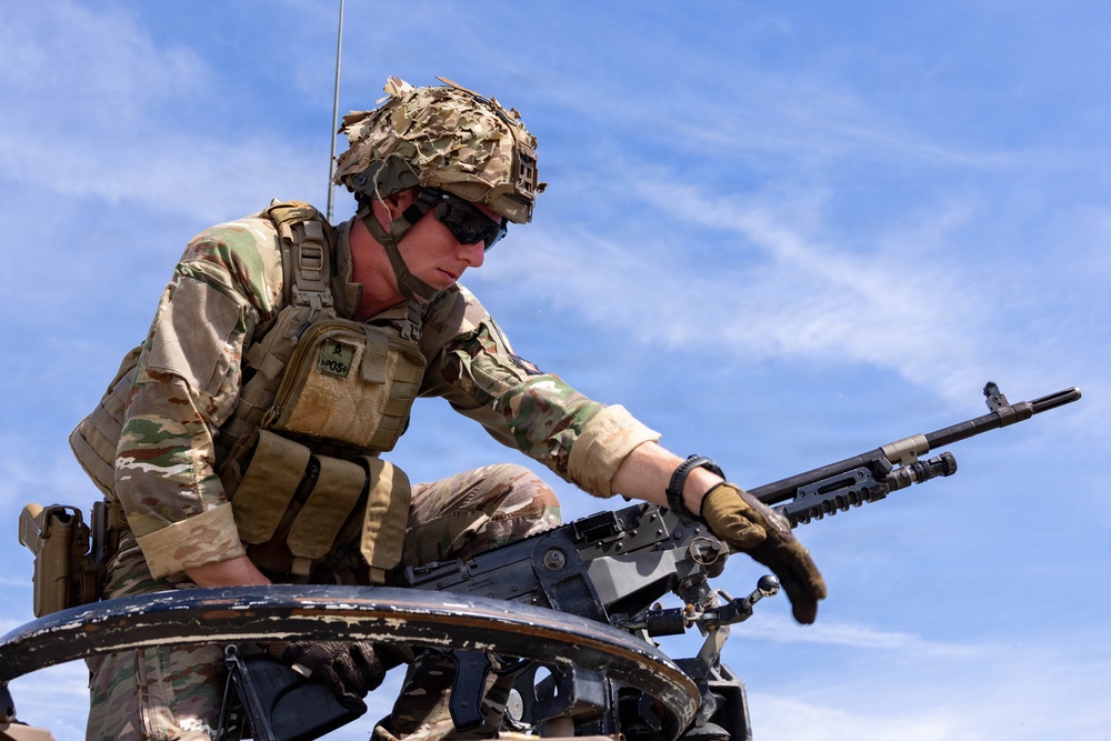 FLEETEX 250 | US, Spanish, and French Marines conduct a machine gun range