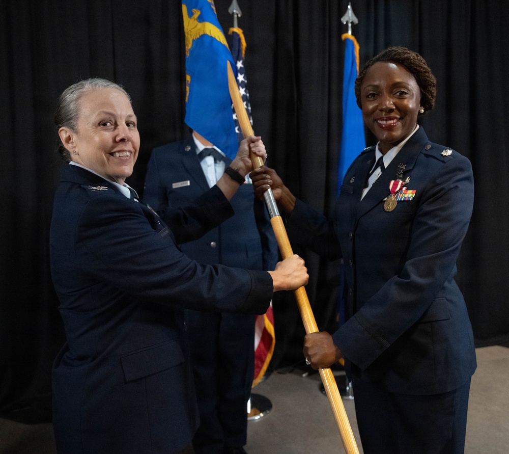 LOMRS welcomes newest commander