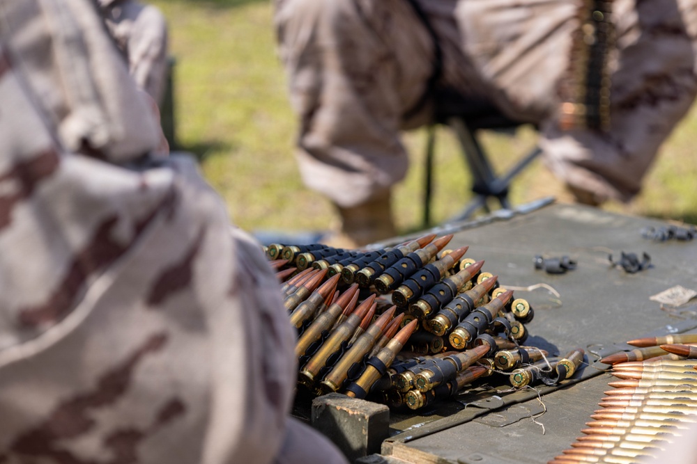 FLEETEX 250 | US, Spanish, and French Marines conduct a machine gun range