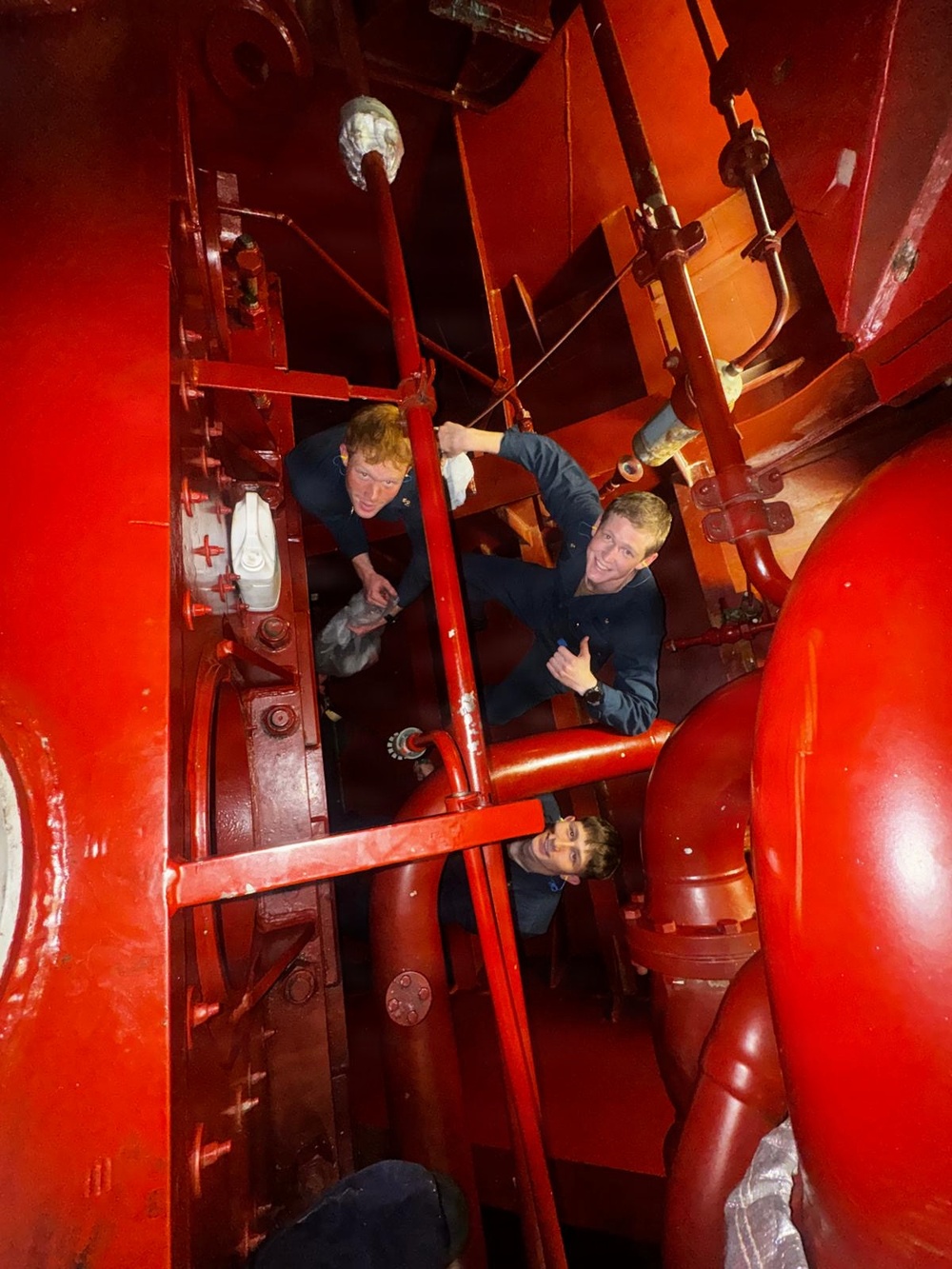 USS PAUL IGNATIUS (DDG 117) hosts midshipmen on summer cruise