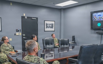 Chief of Supply Corps congratulates VADM Batchelder award winners