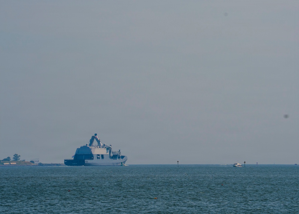 HNLMS Den Helder Departs for FLEETEX 250