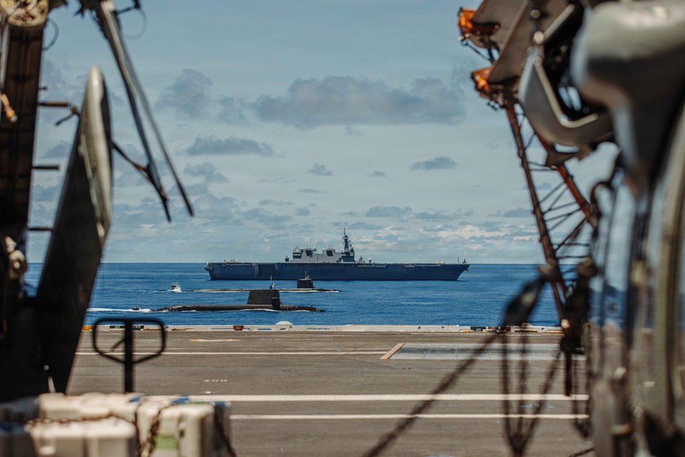 George Washington Strike Group Participates in Valiant Shield 2026