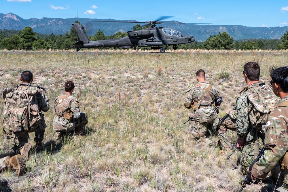 Special Warfare Orientation Course Prepares Future Officers