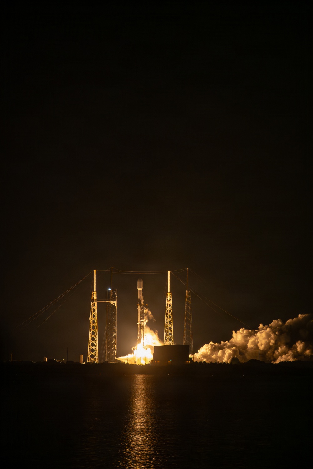 Falcon 9 | BlueBird 8-10 Launch
