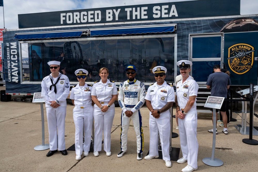 Navy Recruiting at Nascar 250