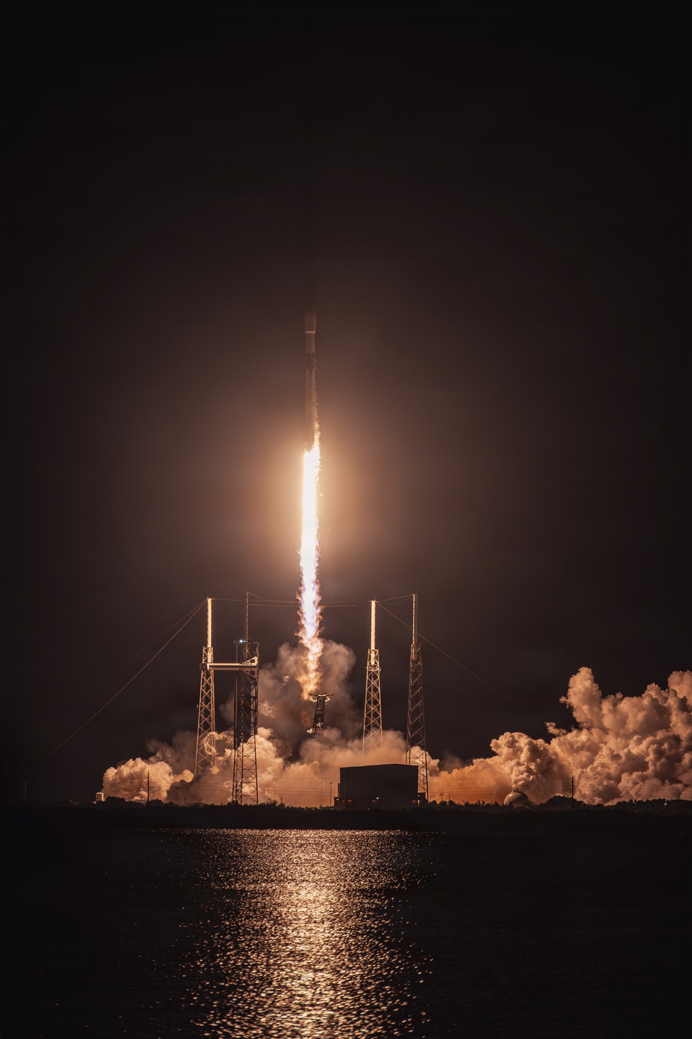 Falcon 9 | BlueBird 8-10 Launch
