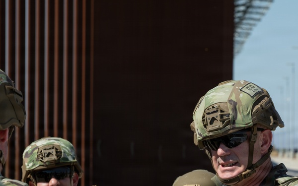 Maj. Gen. Taylor Visits Yuma Sector
