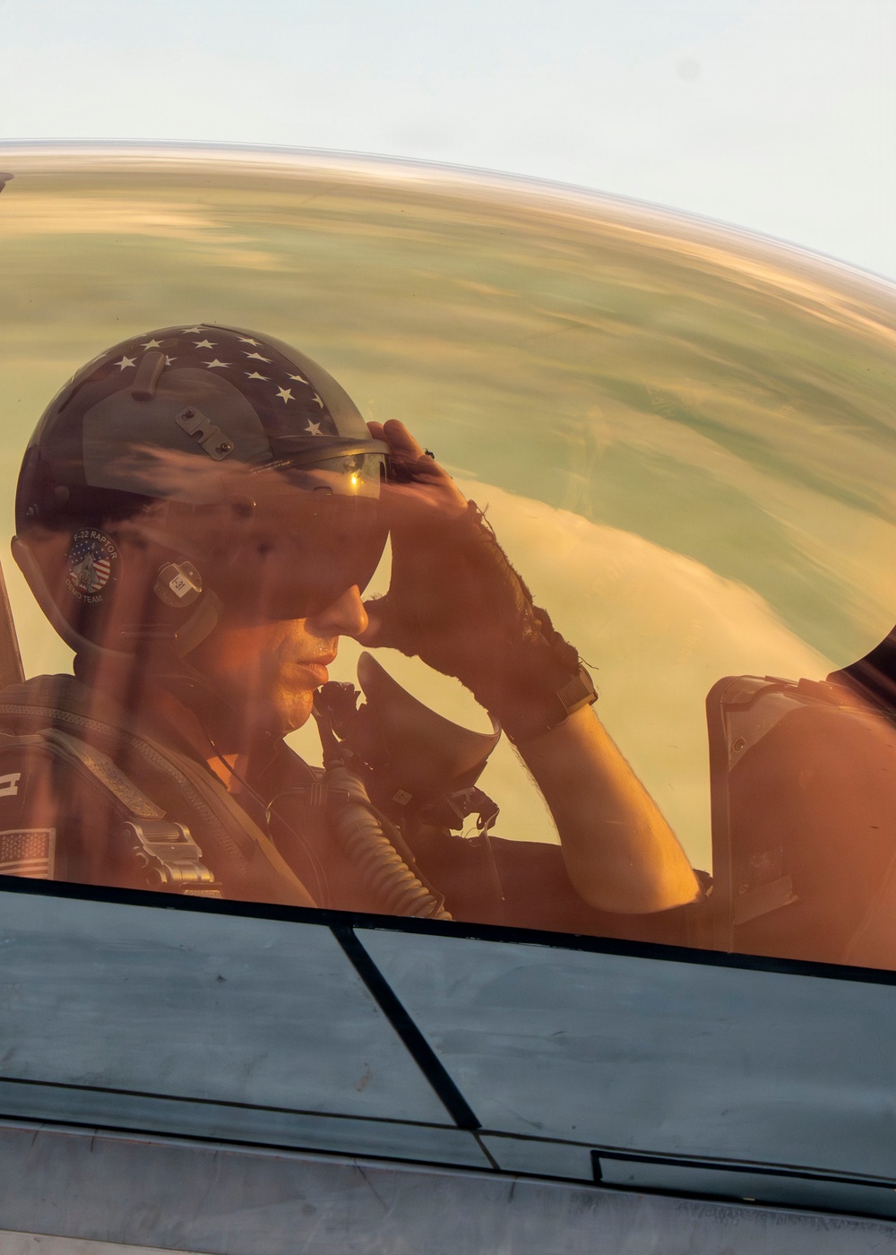 F-22 Aerial Demonstration Team brings the fun to SUN 'n FUN Aerospace Expo