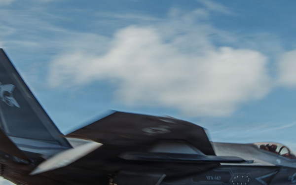 George Washington Conducts Flight Operations