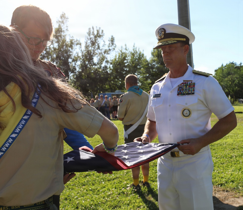 Adm Nowakowski Assists in the Lowering of the American Flag during Navy Week Omaha