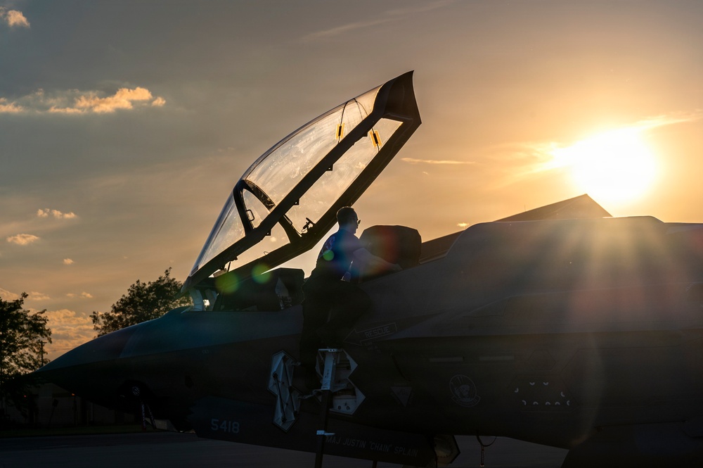 F-35 post-flight inspection