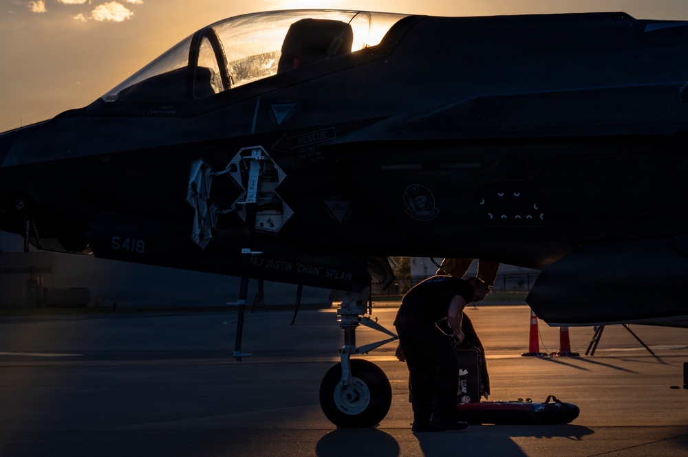F-35 post-flight inspection
