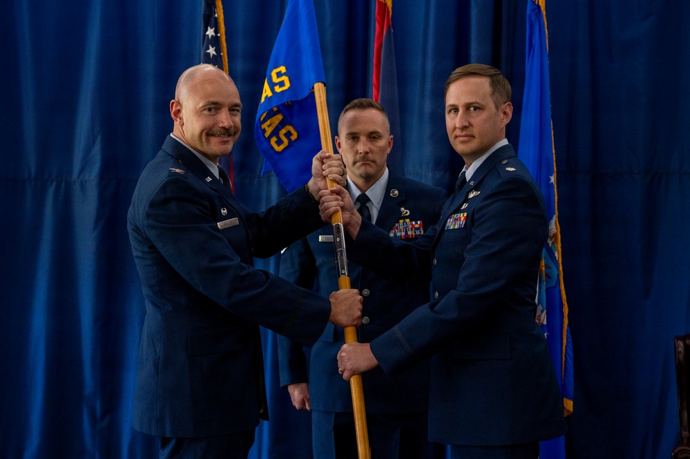 36th TAS welcomes new commander