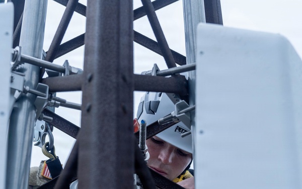 41st Signal Battalion MST upgrades regional tactical communications