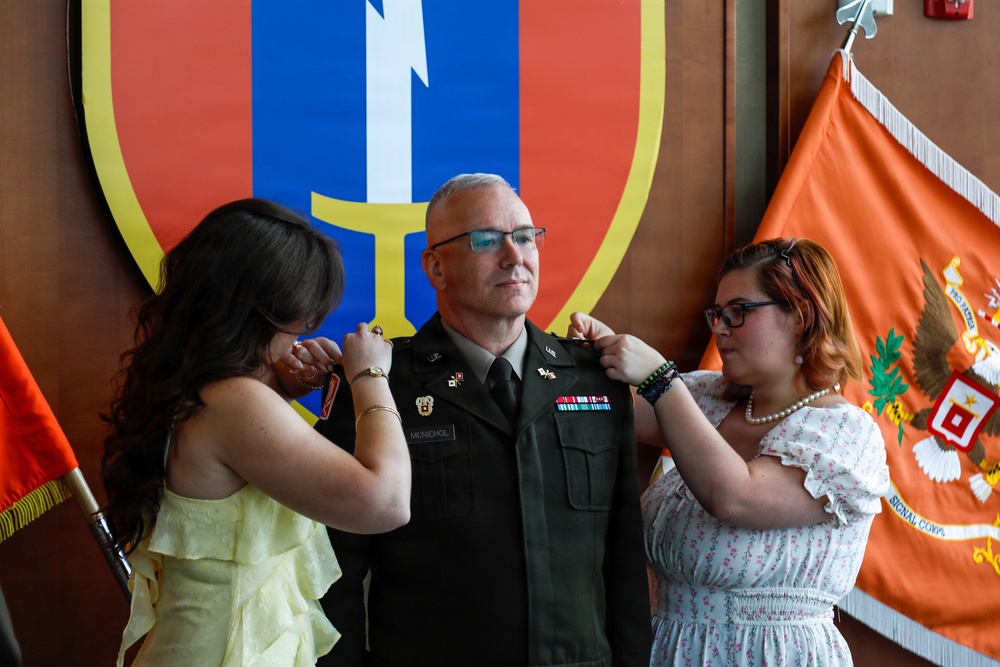 U.S. Army Lt. Col. Sean C. McNichol promoted to colonel at Camp Humphreys