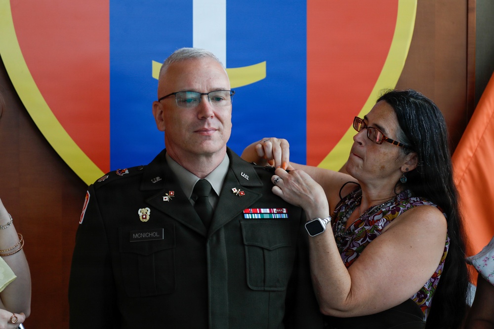 U.S. Army Lt. Col. Sean C. McNichol promoted to colonel at Camp Humphreys