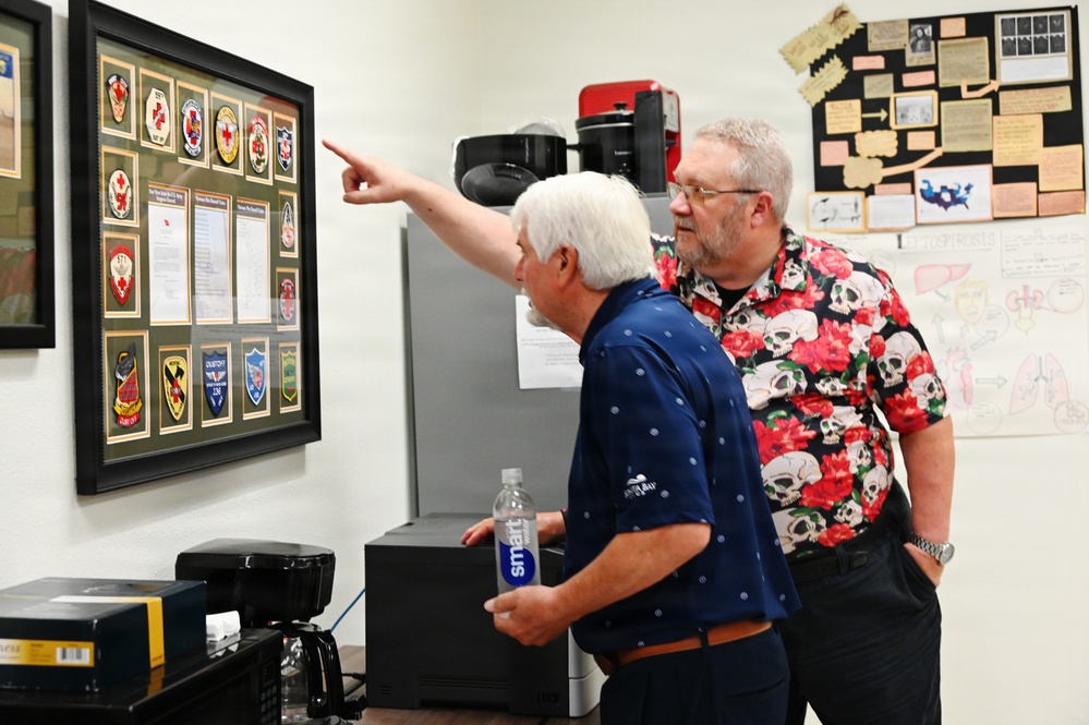 Army Medic Medal of Honor recipient visits MEDCOE