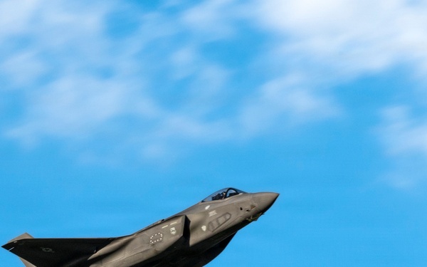 F-35 demonstration