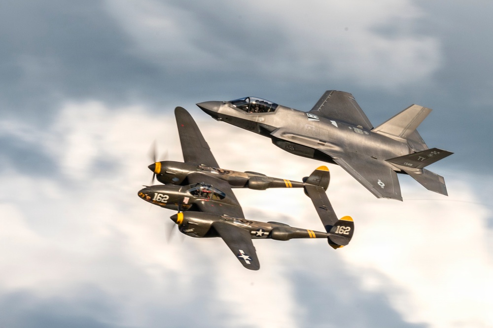 Heritage flight 2026 Columbus Air Show