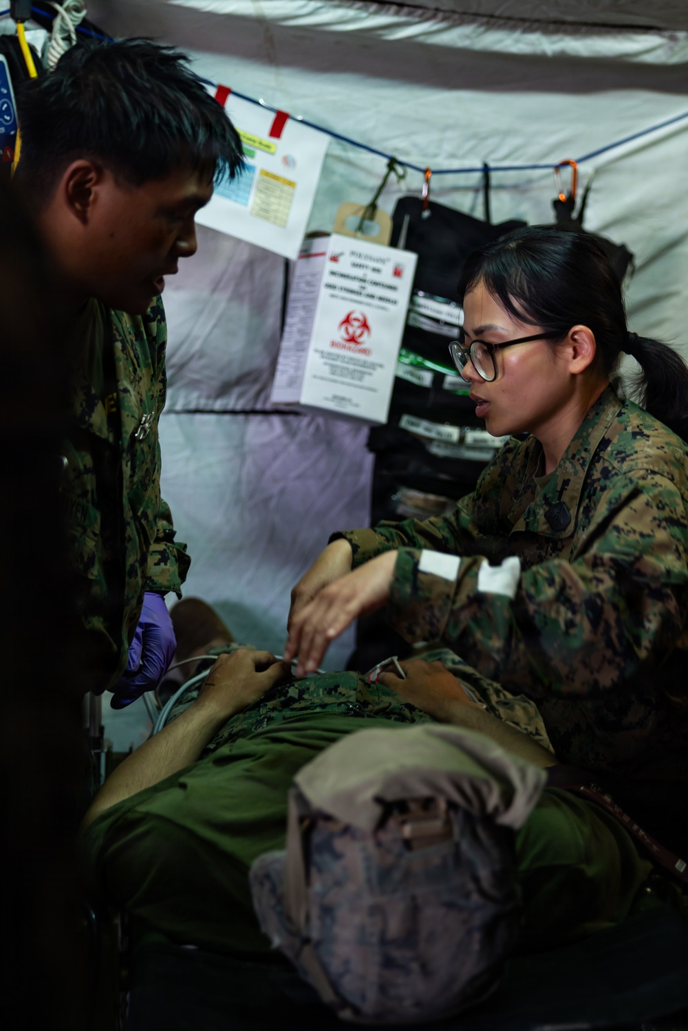 U.S. Marines, Sailors conduct bilateral mass casualty training