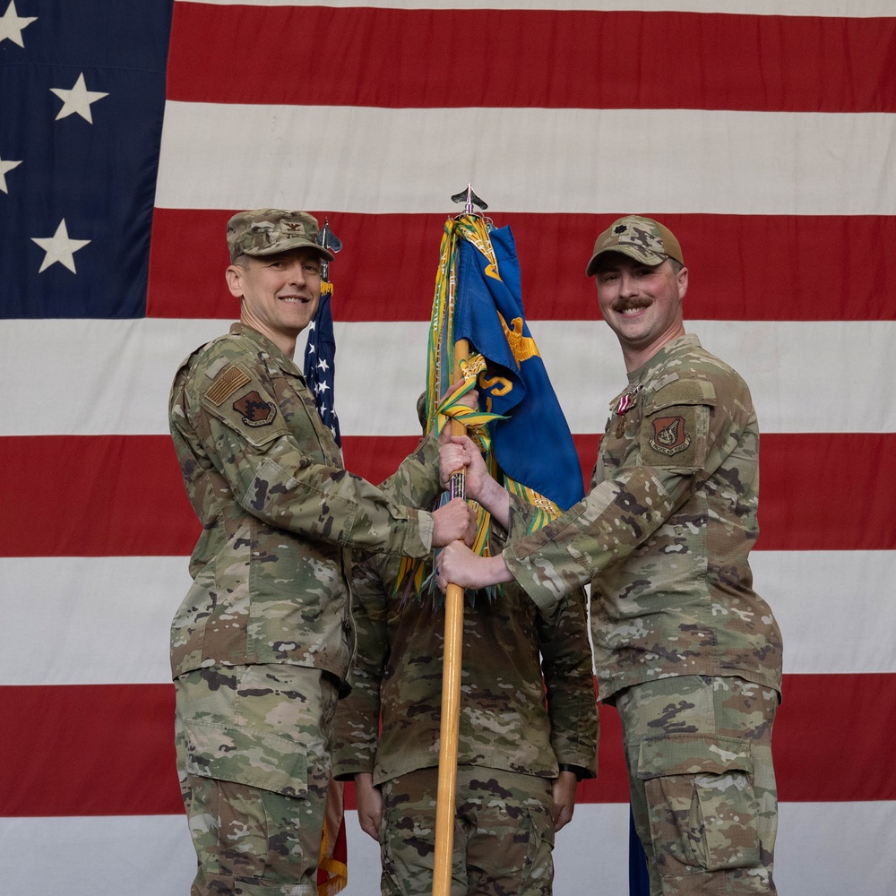 8th CS welcomes new commander