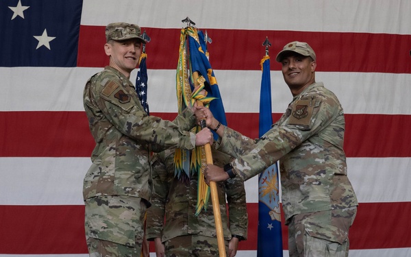 8th CS welcomes new commander
