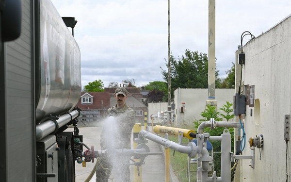 Exercise Tests 100th ARW’s Response to Fuel Spill