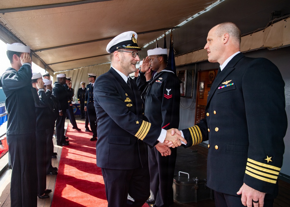 USS Mount Whitney Hosts Key Leader Engagment in Kiel, Germany
